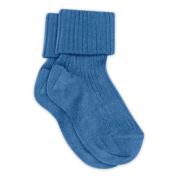 MP Kids Babysocken aus gerippter Baumwolle in Blau mit weichem Umschlagbund. Perfekt für zarte Babyfüsse und hohen Tragekomfort.