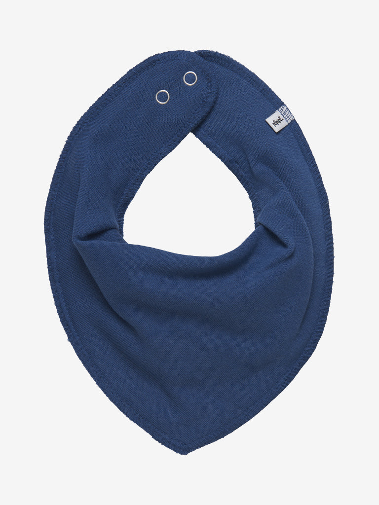 Pippi Bandana Lätzchen in denim – weiches, nachhaltiges Babyaccessoire mit Druckknopfverschluss, erhältlich in Winterthur