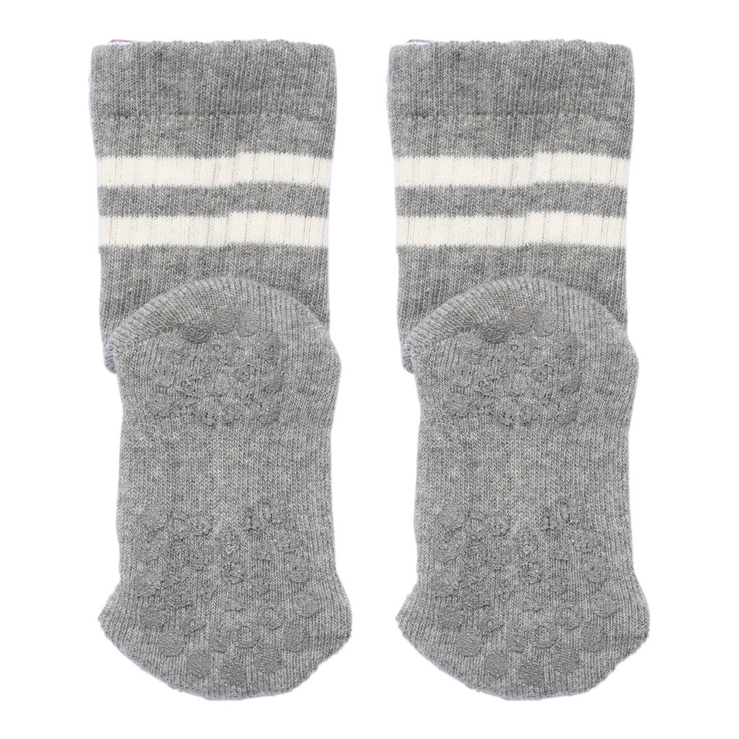 GoBabyGo Anti-Rutsch Socken grau mit weißen Streifen – erhältlich bei Bärechind Winterthur, Zürich, Schweiz.