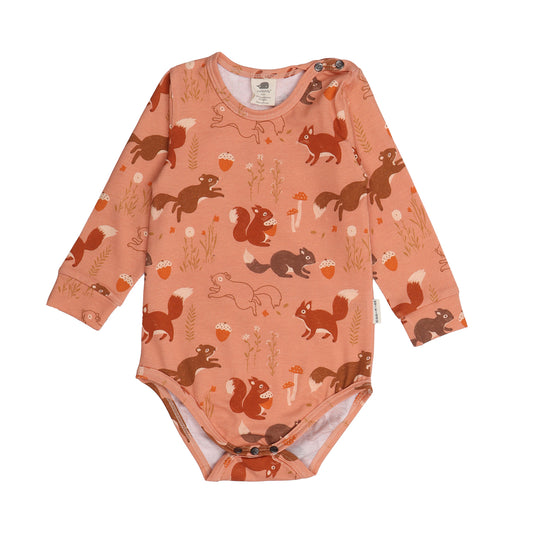 Bio-Body mit Einhörnchen und Pilzen von WALKIDDY – erhältlich bei Bärechind in Winterthur, Zürich, Schweiz.