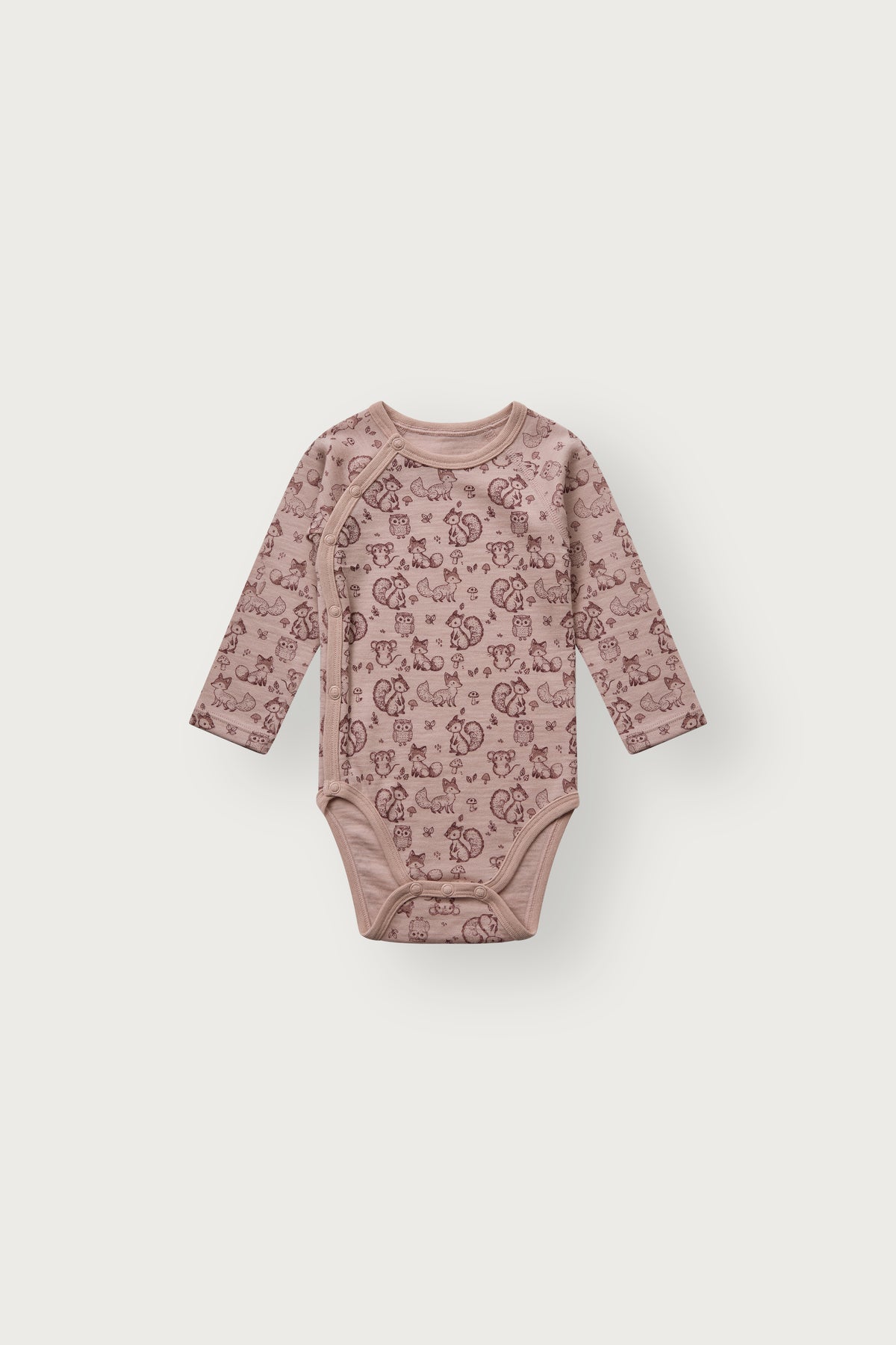 Bo Merino Wickelbody mit Waldtierprint in Dusty Rose, Vorderansicht