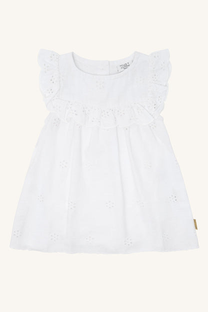 Hust&Claire Kristi Embroidery Kleid aus Baumwolle in Weiss mit Stickerei, Vorderansicht, im Bärechind Winterthur Zürich Schweiz.