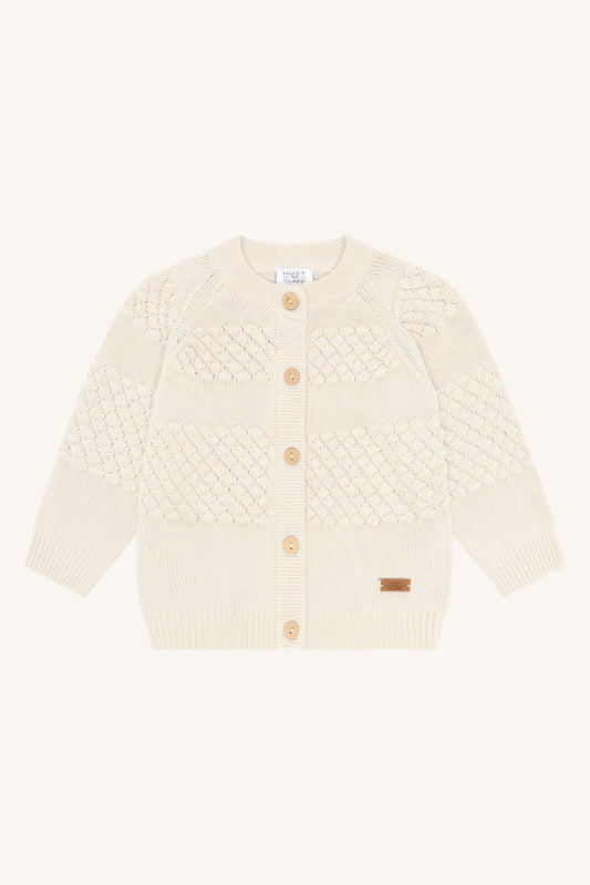 Hust&Claire Strickjäckchen aus Baumwolle in Creme – nachhaltige Babymode bei Bärechind in Winterthur, Zürich, Schweiz