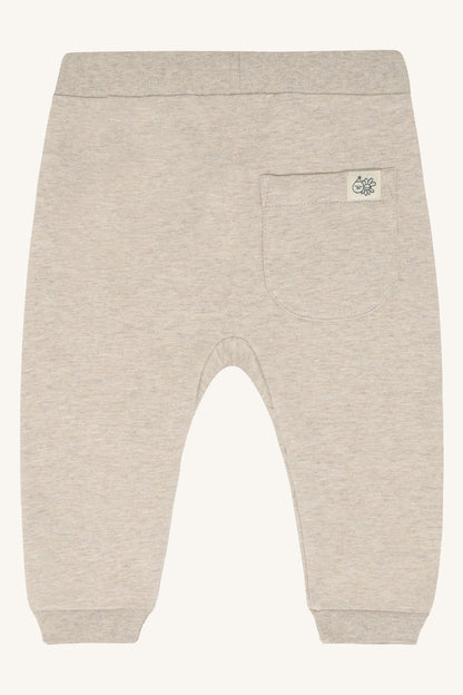 Jogginghose aus gebürsteter Bio-Baumwolle, ideal als Übergangshose mit Strumpfhose darunter
