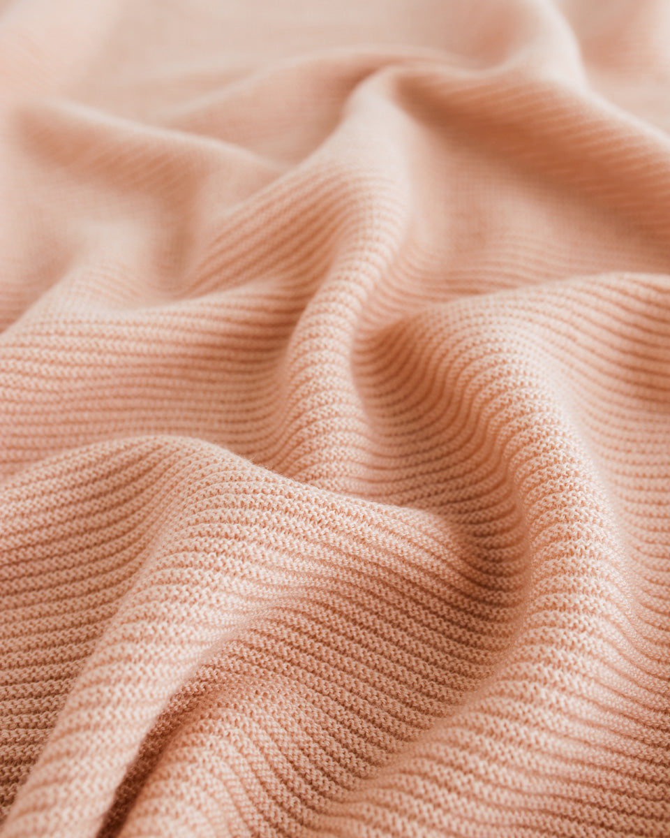 Merino Babydecke Gust von Hvid in Apricot, erhältlich bei Bärechind