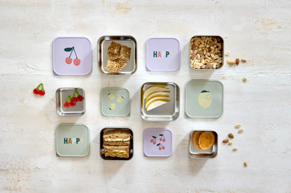 Gefüllte LÄSSIG Snackbox Cherry mit Znüni für Kindergartenkinder im Bärechind Winterthur

