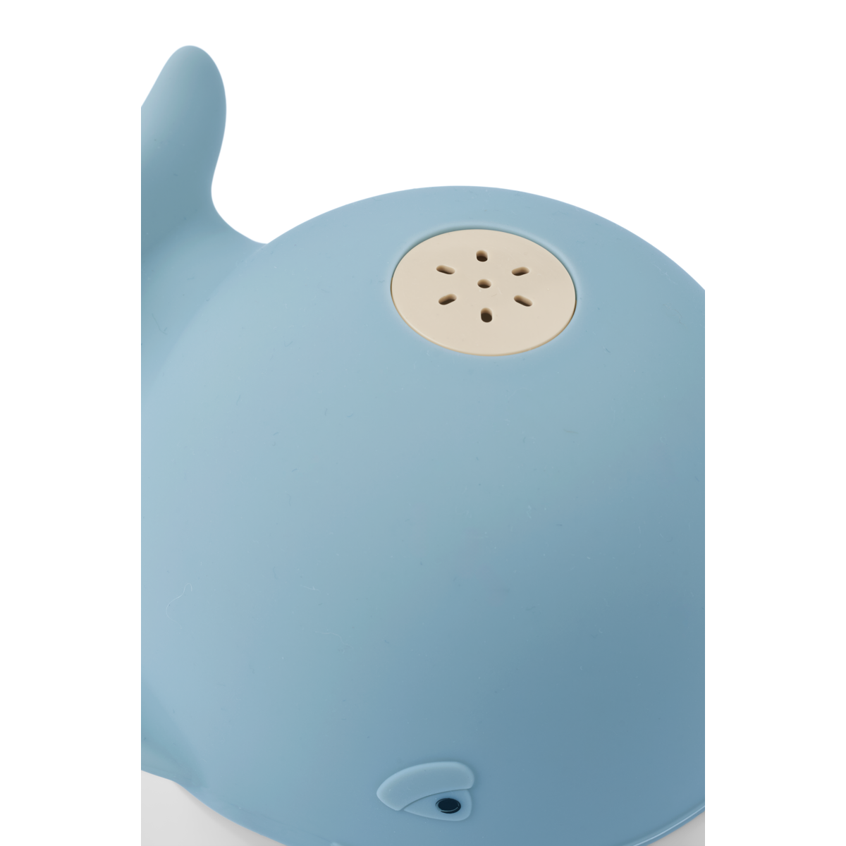 Liewood Galen Bath Sprinkler Whale in Beach Blue mit Wasserspritzfunktion