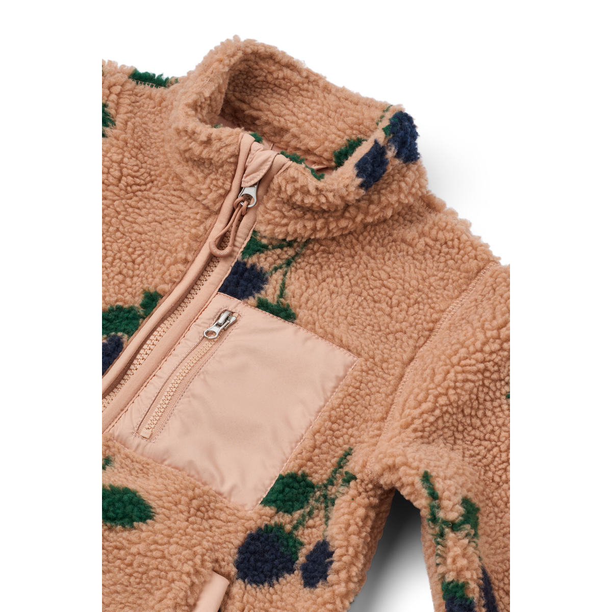 Liewood Nolan Teddyjacke mit YKK Reissverschluss und weichem Sherpa Material im Detail