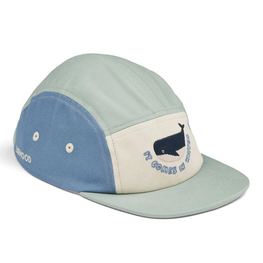 Kinder Cap aus Bio-Baumwolle von Liewood im Ice-Blue-Mix – erhältlich im Bärechind Winterthur, Zürich Schweiz.