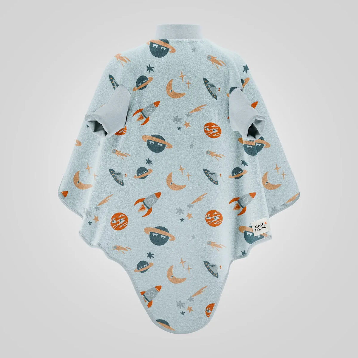 Little Casimir wasserdichtes Lätzchen Boo Special Edition Cosmic 2.0 mit Weltraum-Motiv und Ärmeln für Babys und Kleinkinder, erhältlich im Bärechind Winterthur