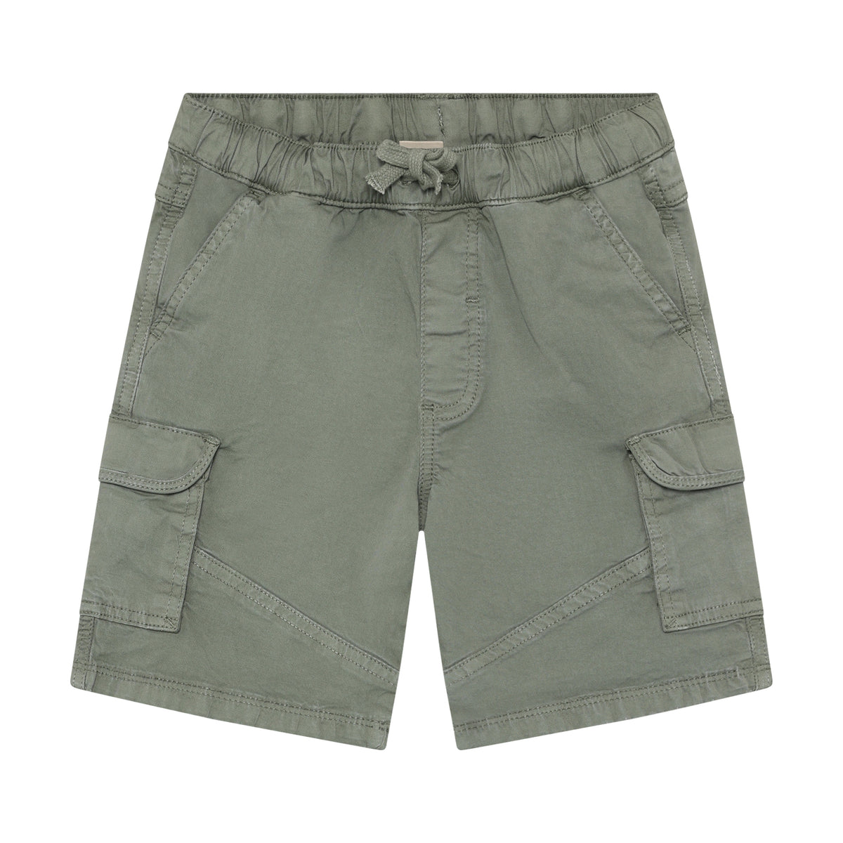 Minymo kurze Hose aus Twill in Grün mit Cargotaschen, erhältlich im Bärechind Winterthur Zürich Schweiz.