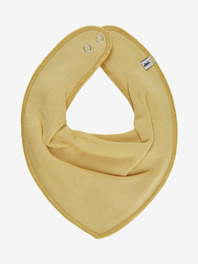 Pippi Bandana Lätzchen in gelb – weiches, nachhaltiges Babyaccessoire mit Druckknopfverschluss, erhältlich in Winterthur