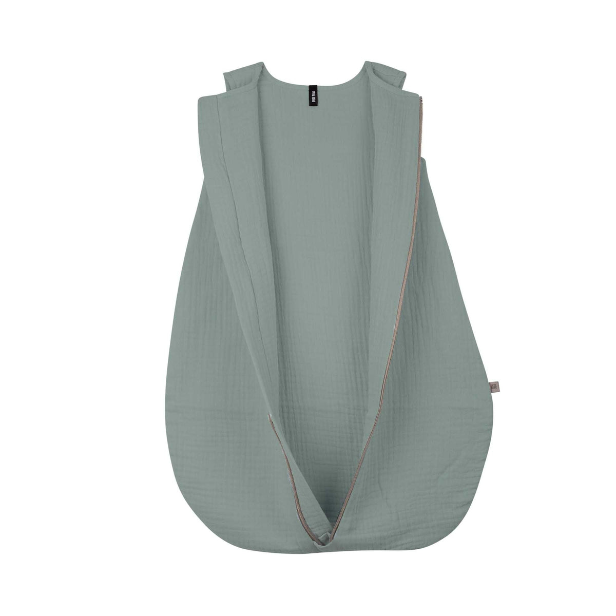 Geöffneter Schlafsack aus Musselin in Salbei mit Reissverschluss von Pure Pure by Bauer – nachhaltige Babyausstattung in Winterthur, Zürich, Schweiz.