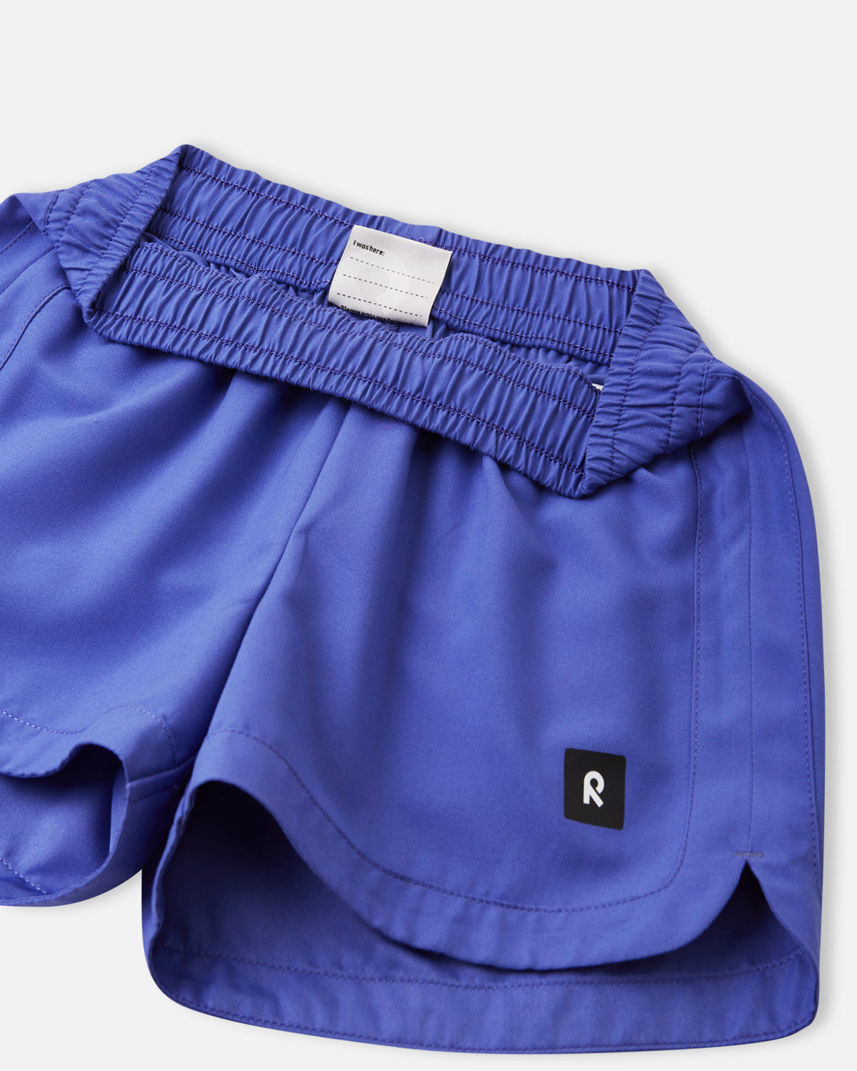 Bund der Reima Nauru Badeshorts – elastischer Bund und kleine Tasche