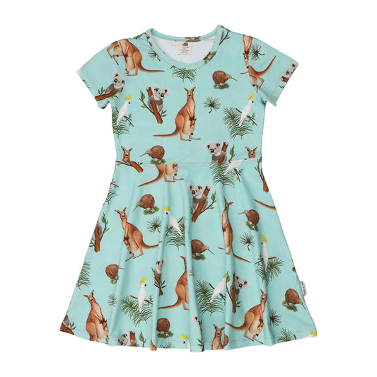 Walkiddy Kinderkleid mit australischen Tiermotiven Vorderseite aus Bio Baumwolle – erhältlich bei Bärechind Winterthur Zürich Schweiz.